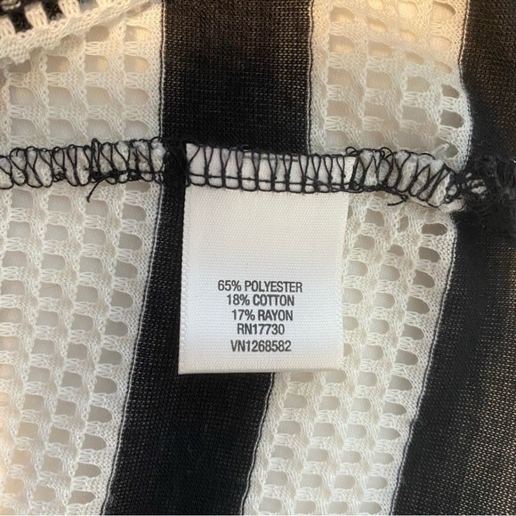 Converse Cut Out Design Black White Short Sleeve Scoop Neck Sexy Top Size L - Picture 8 of 9